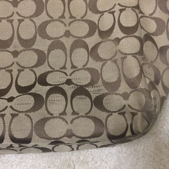 Used Coach Purse - Picture 4 of 8